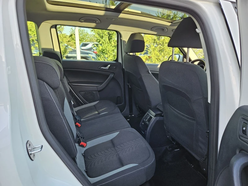 Skoda Yeti 2.0TDI-110кс= 4х4= 6СК= ADVENTURE= NAVI= ПАНОРАМА , снимка 14 - Автомобили и джипове - 51826386