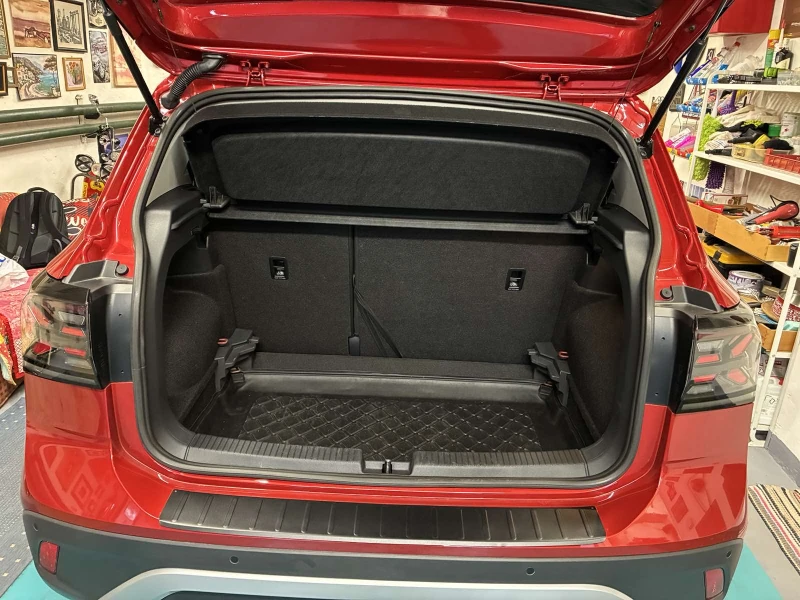 VW T-Cross Фейслифт, снимка 6 - Автомобили и джипове - 52892826