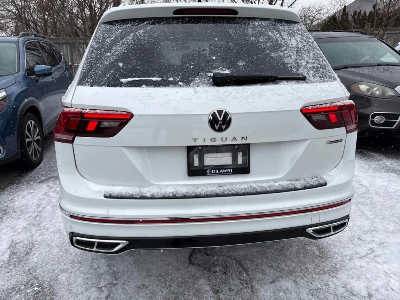 VW Tiguan * Highline R Line * CARFAX * БЕЗ ПЪРВОНАЧАЛНА ВНОС, снимка 4 - Автомобили и джипове - 53079327