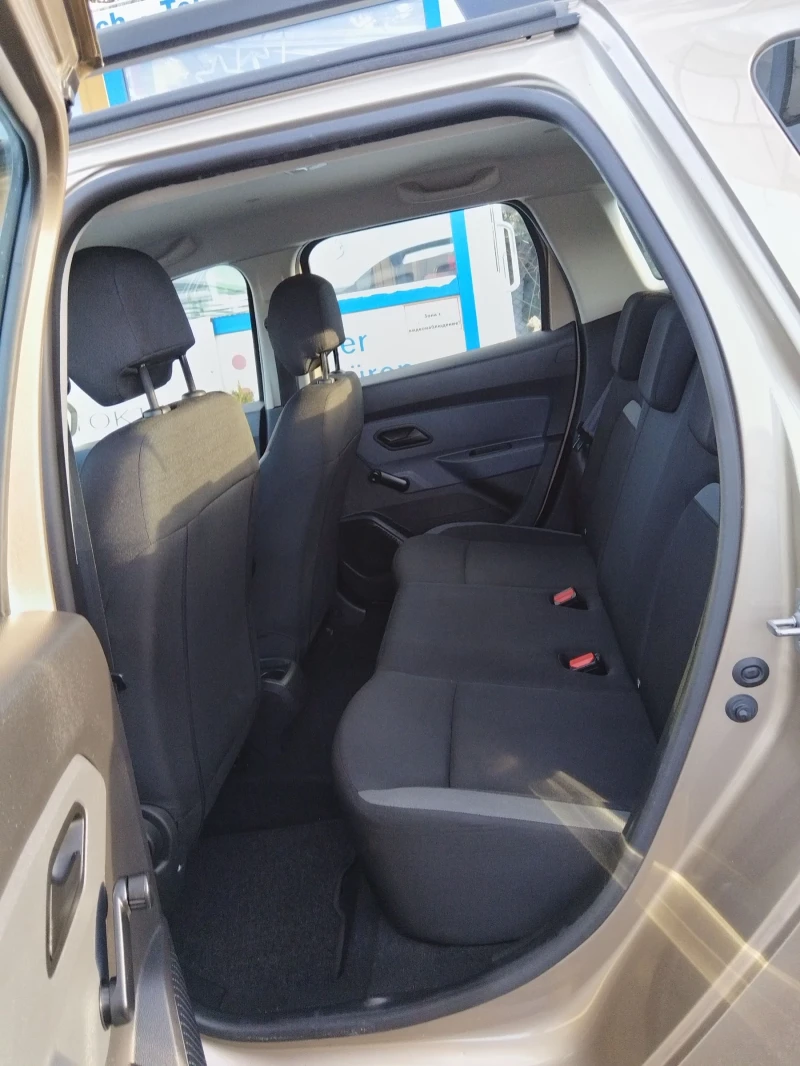 Dacia Duster 1.6i GPL evro 6B, снимка 13 - Автомобили и джипове - 53112415