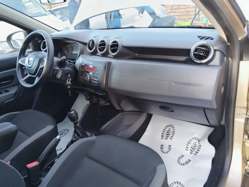 Dacia Duster 1.6i GPL evro 6B, снимка 9 - Автомобили и джипове - 53112415
