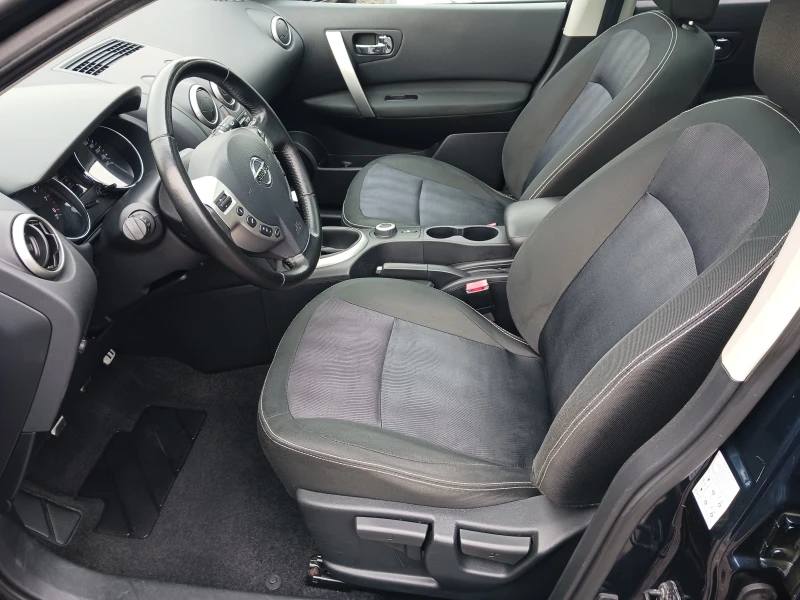 Nissan Qashqai 2.0= 4x4= NAVI= CAMERA 360= PANORAMA= , снимка 8 - Автомобили и джипове - 53396645