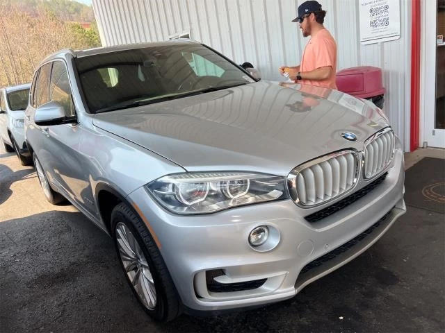 BMW X5 XDRIVE50I CARFAX АВТО КРЕДИТ , снимка 2 - Автомобили и джипове - 49584475