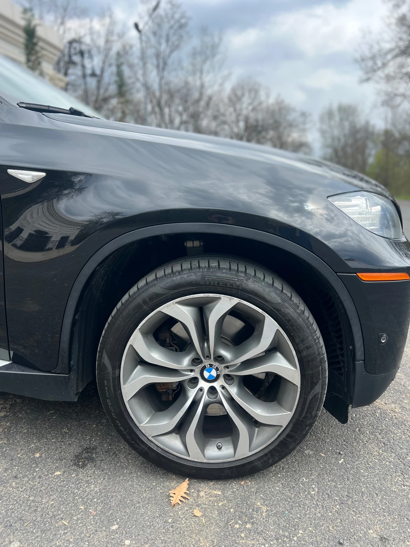 BMW X6 50i - изображение 6