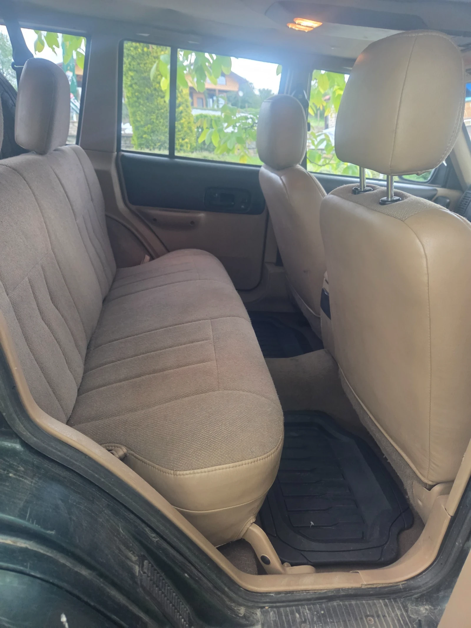 Jeep Cherokee  - изображение 2
