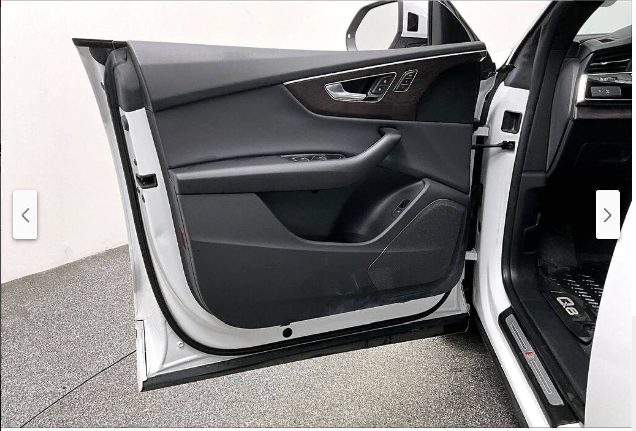 Audi Q8 3.0T* S* LINE* MATRIX* ПАНОРАМА* 360КАМЕРА* LANE*  - изображение 9