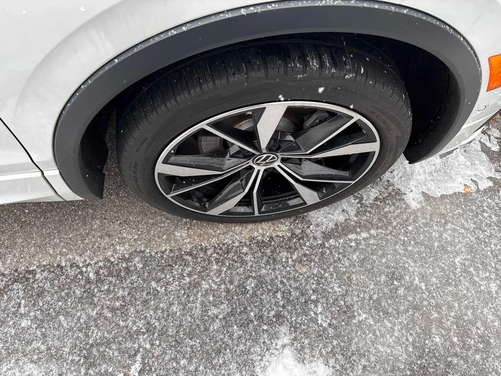 VW Tiguan * Highline R Line * CARFAX * БЕЗ ПЪРВОНАЧАЛНА ВНОС - изображение 7