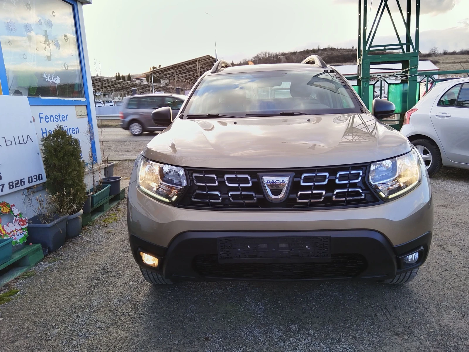 Dacia Duster 1.6i GPL evro 6B - изображение 3