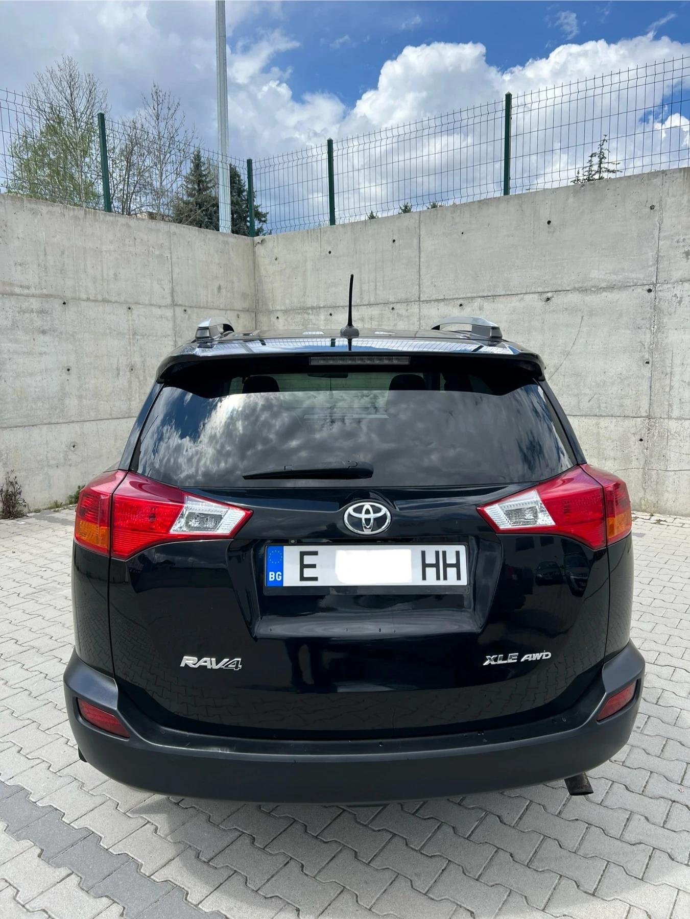 Toyota Rav4 2.5L XLE 4x4, снимка 13 - Автомобили и джипове - 53710706