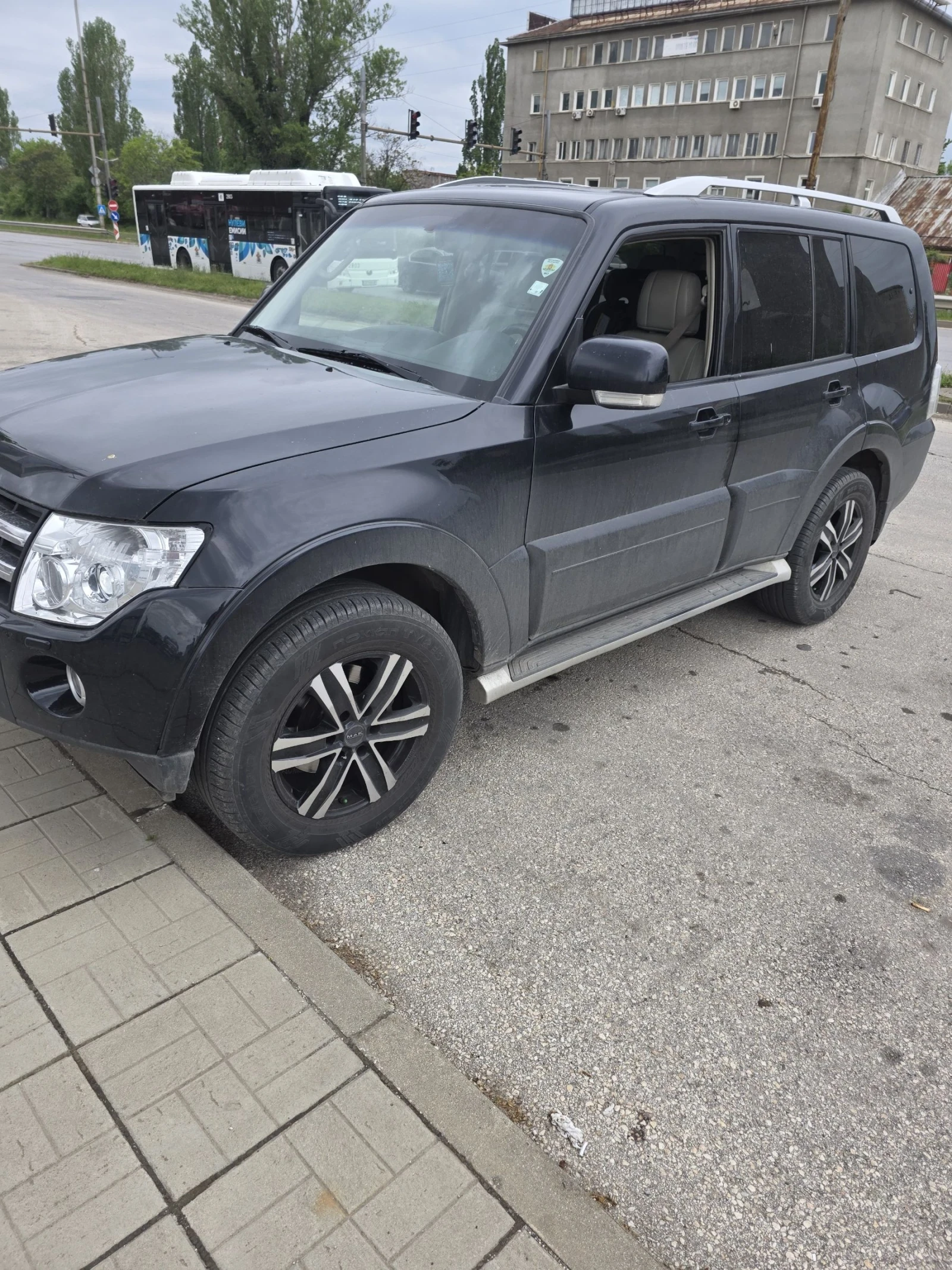 Mitsubishi Pajero RALLI ART, снимка 10 - Автомобили и джипове - 54482761