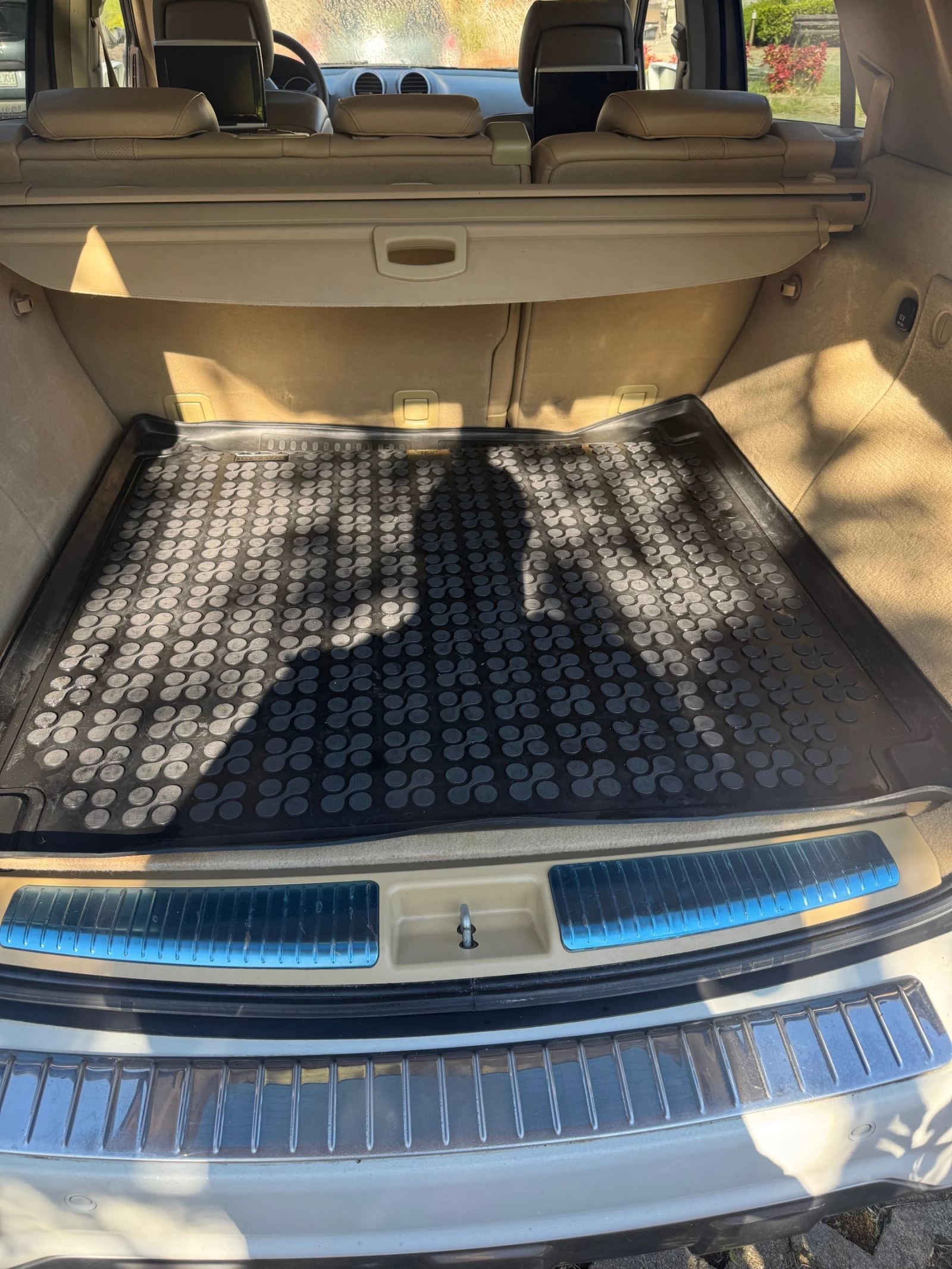 Mercedes-Benz ML 350, снимка 8 - Автомобили и джипове - 54570692