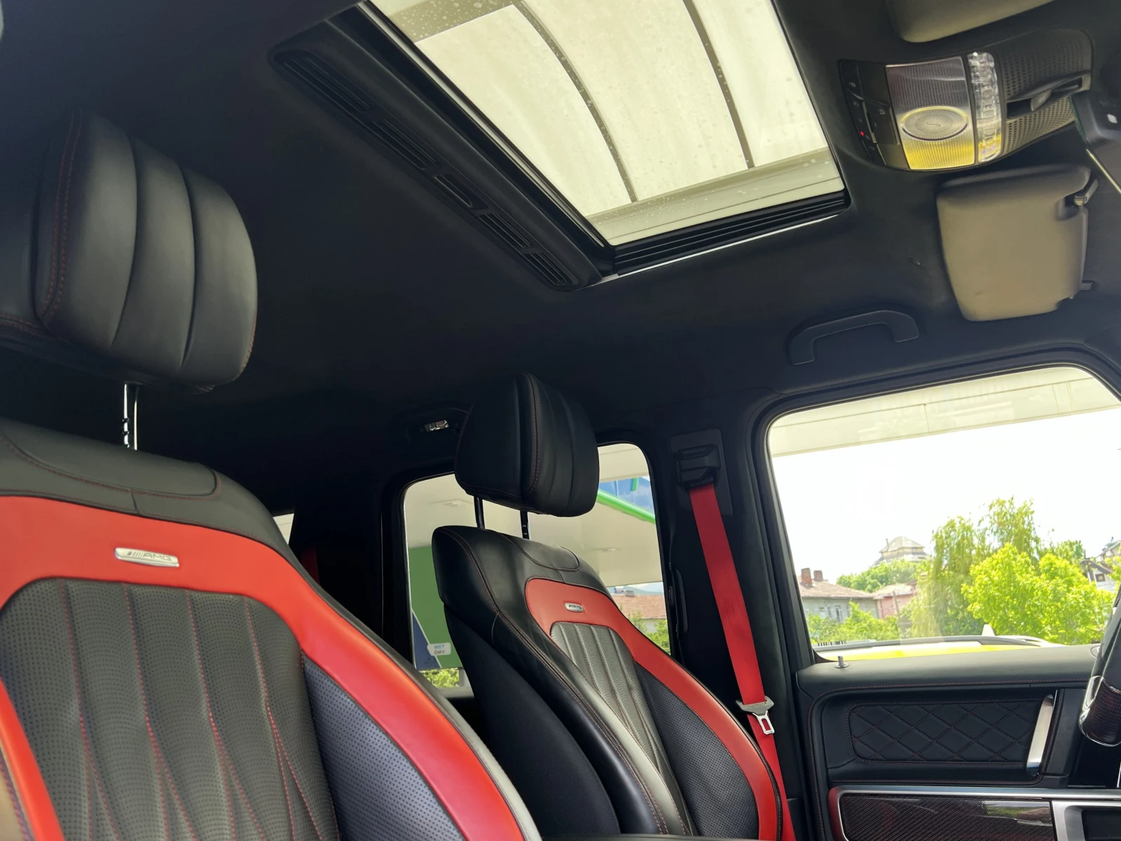 Mercedes-Benz G 63 AMG / EDITION 1 / DESIGNO MAGNO / 360 / PANO / BURM / , снимка 15 - Автомобили и джипове - 54633525