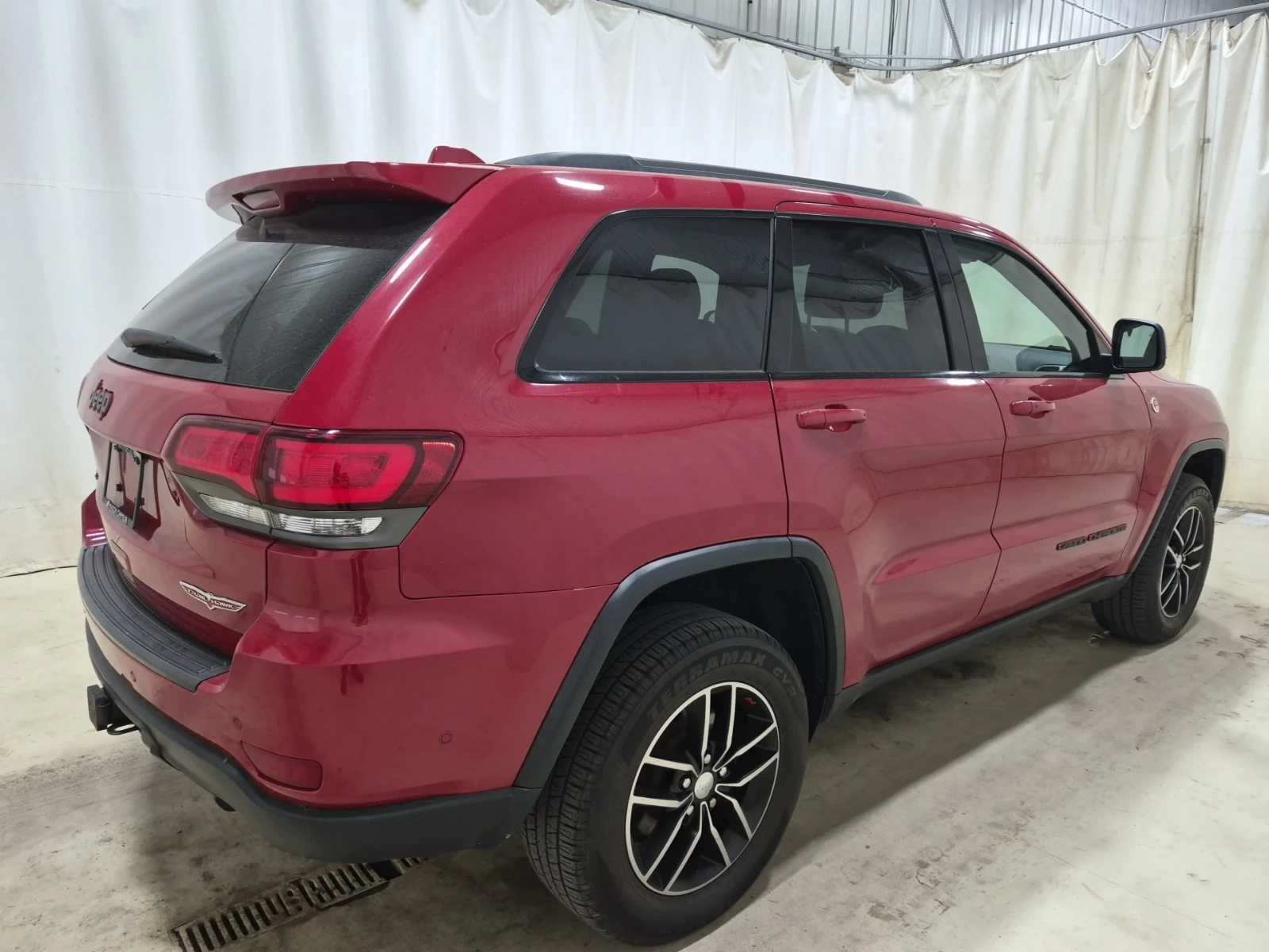 Jeep Grand cherokee TRAILHAWK, снимка 4 - Автомобили и джипове - 55009435