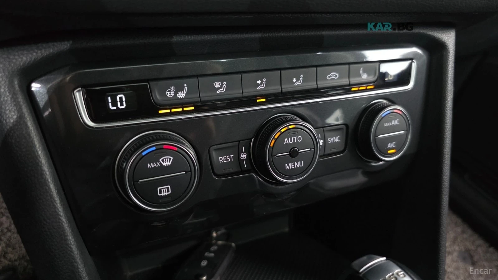 VW Tiguan 2.0TDI* 4MOTION* 360* PANO* ПОДГРЕВ* HUD* КОЖА* , снимка 14 - Автомобили и джипове - 55233112