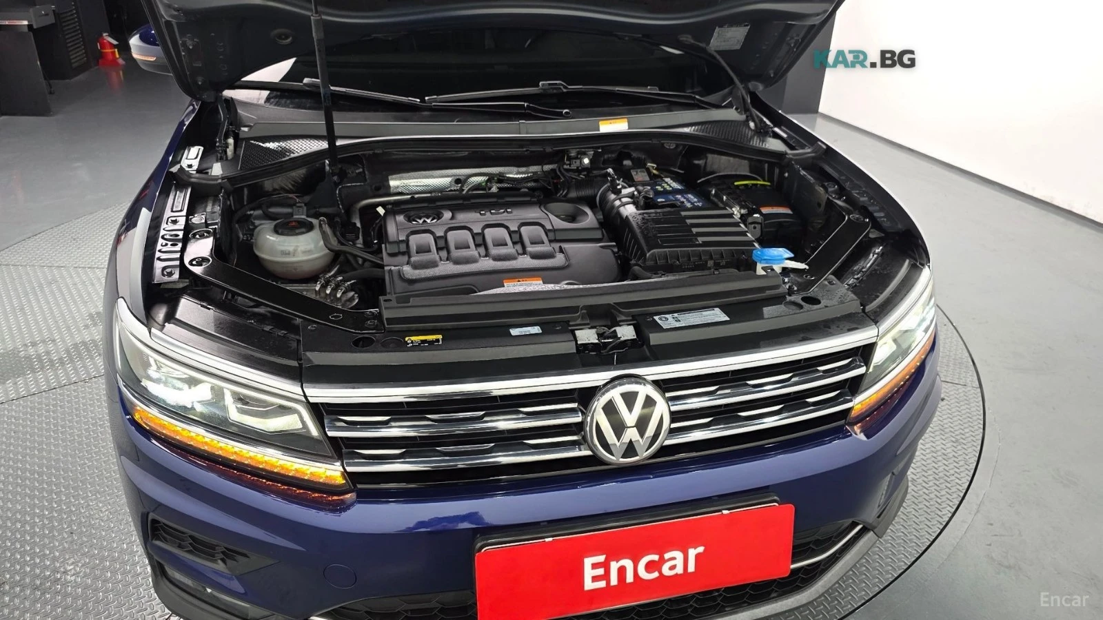 VW Tiguan 2.0TDI* 4MOTION* 360* PANO* ПОДГРЕВ* HUD* КОЖА* , снимка 5 - Автомобили и джипове - 55233112