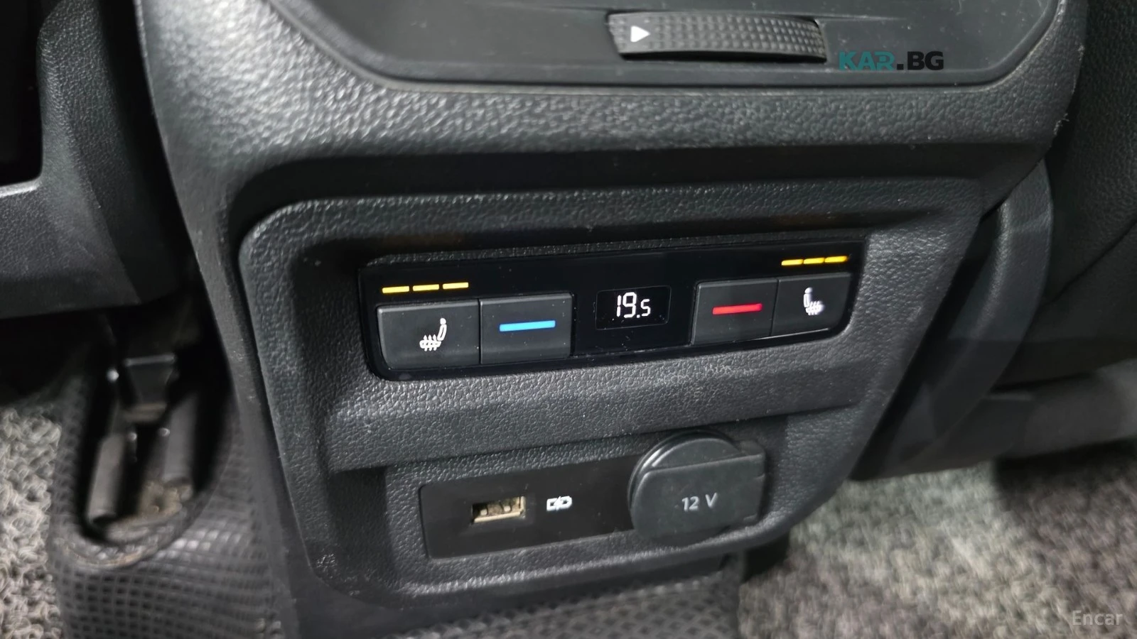 VW Tiguan 2.0TDI* 4MOTION* 360* PANO* ПОДГРЕВ* HUD* КОЖА* , снимка 16 - Автомобили и джипове - 55233112