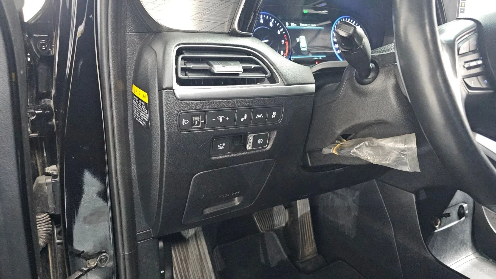 Hyundai Palisade 4WD* PRESTIGE* 3.8* DISTRONIC* 360* ОБДУХВАНЕ* , снимка 15 - Автомобили и джипове - 55612507
