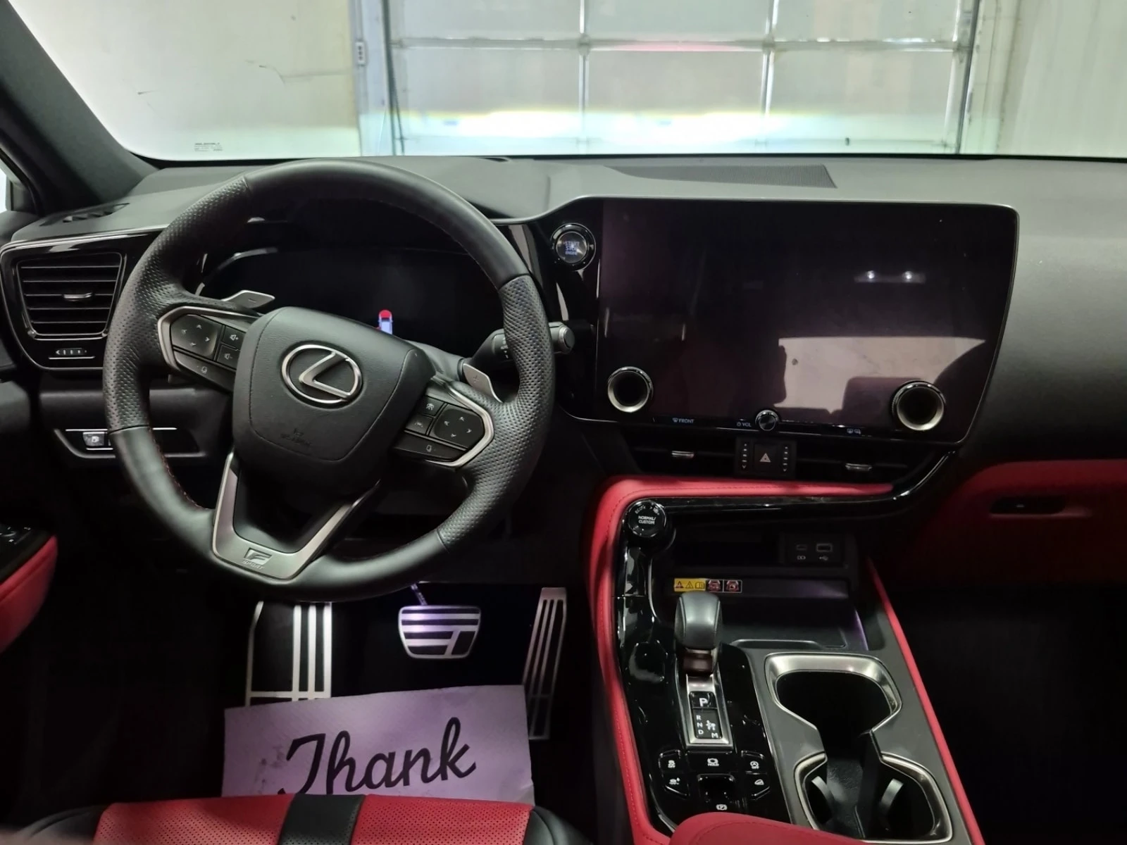 Lexus NX  350 2.4L F-SPORT / CARFAX / ОБДУХВАНЕ / АВТОКРЕДИ, снимка 10 - Автомобили и джипове - 56002119