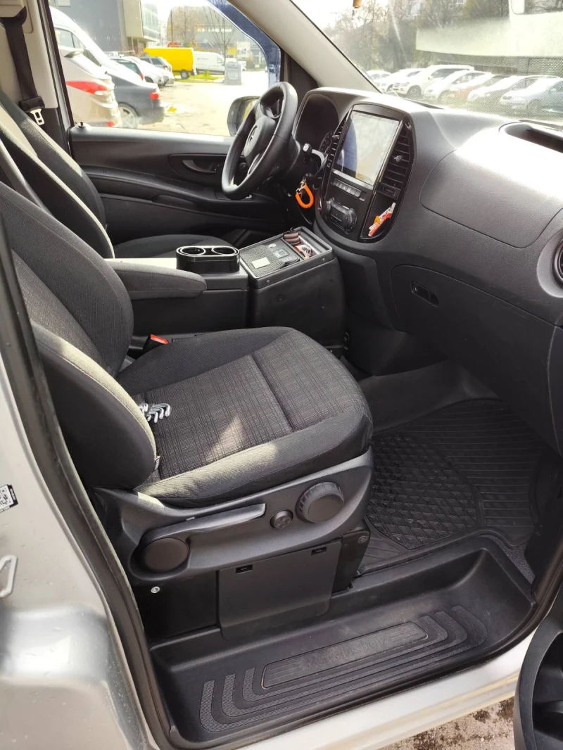 Mercedes-Benz Vito 114/Навигация, снимка 9 - Бусове и автобуси - 52434346