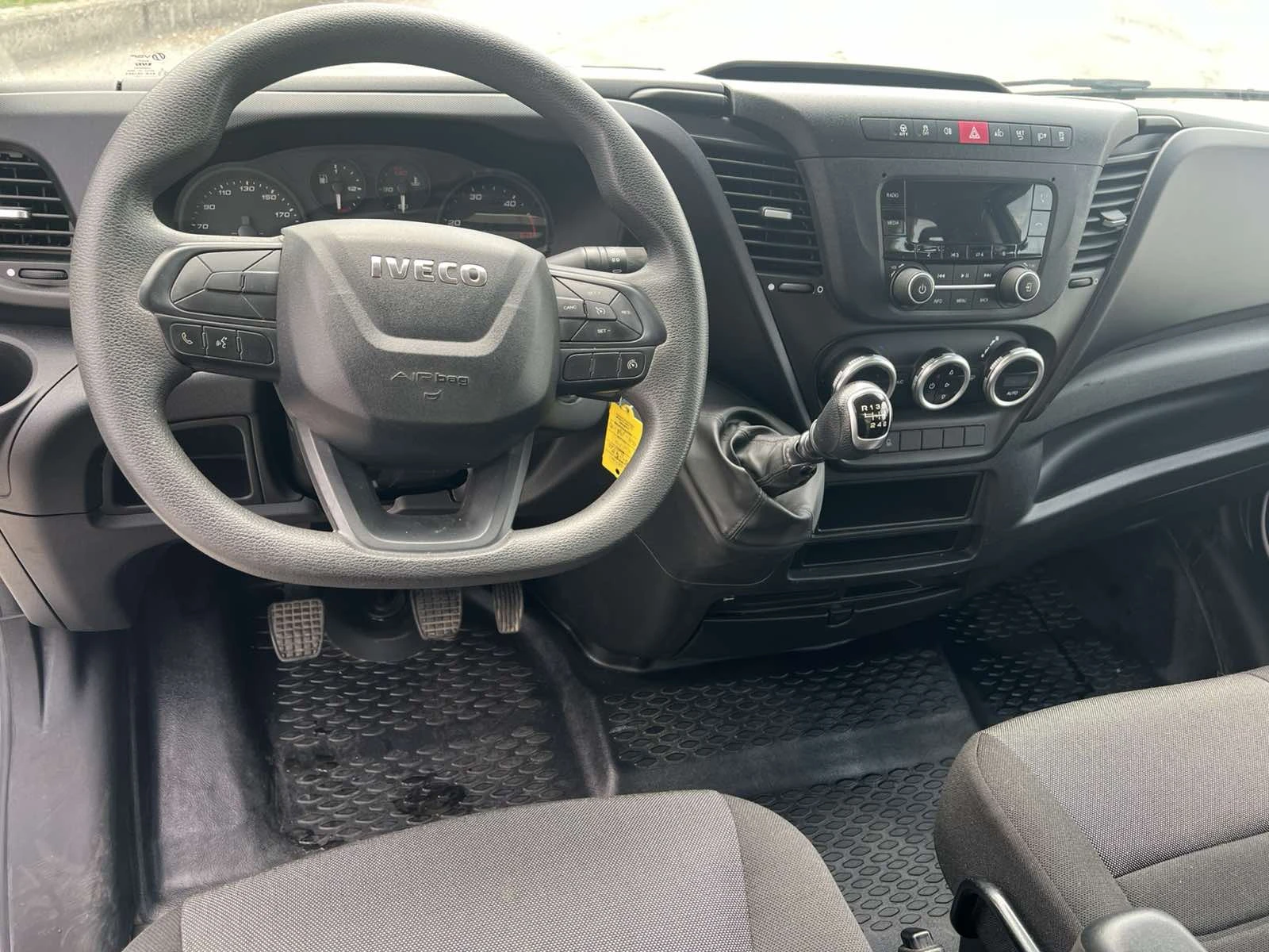Iveco Daily 35C14 | Mobile.bg � ����������� 7