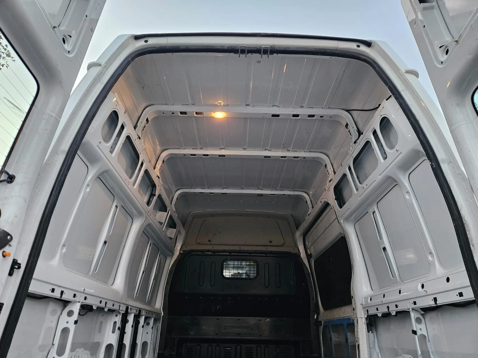 Ford Transit, снимка 11 - Бусове и автобуси - 54184005