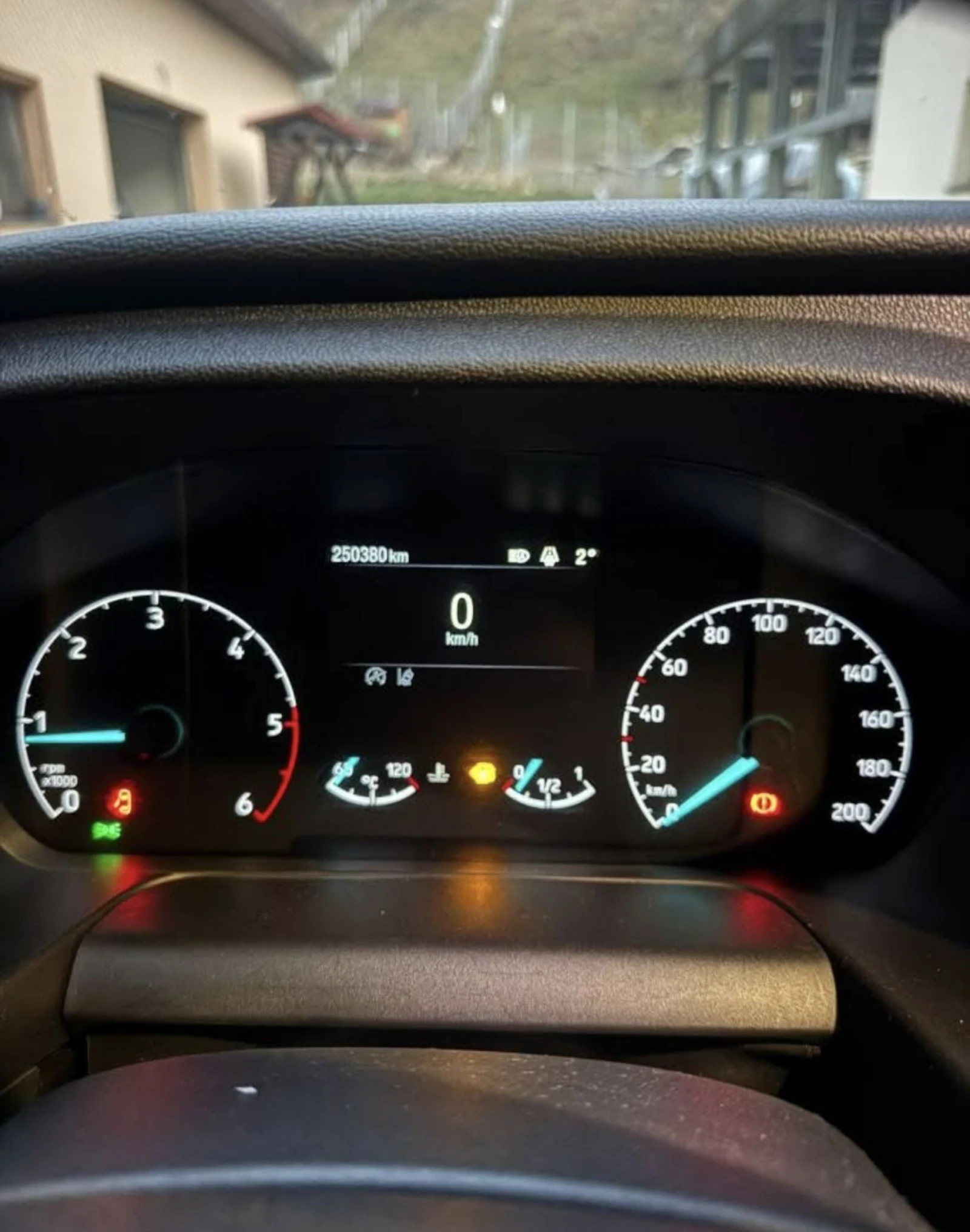 Ford Transit Custom 2.0 , 131 k.c., снимка 3 - Бусове и автобуси - 54374308