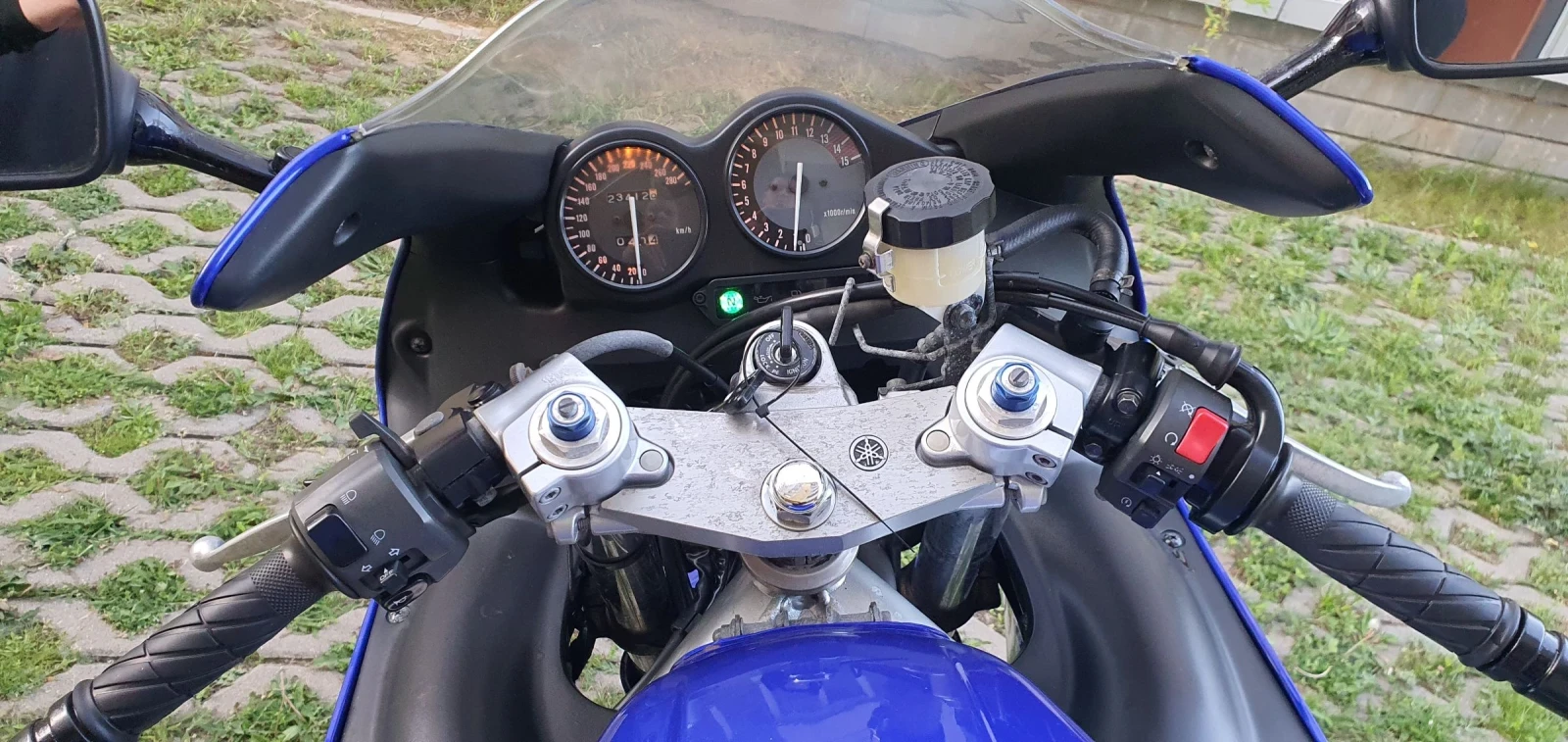 Yamaha Yzf Thundercat - изображение 10