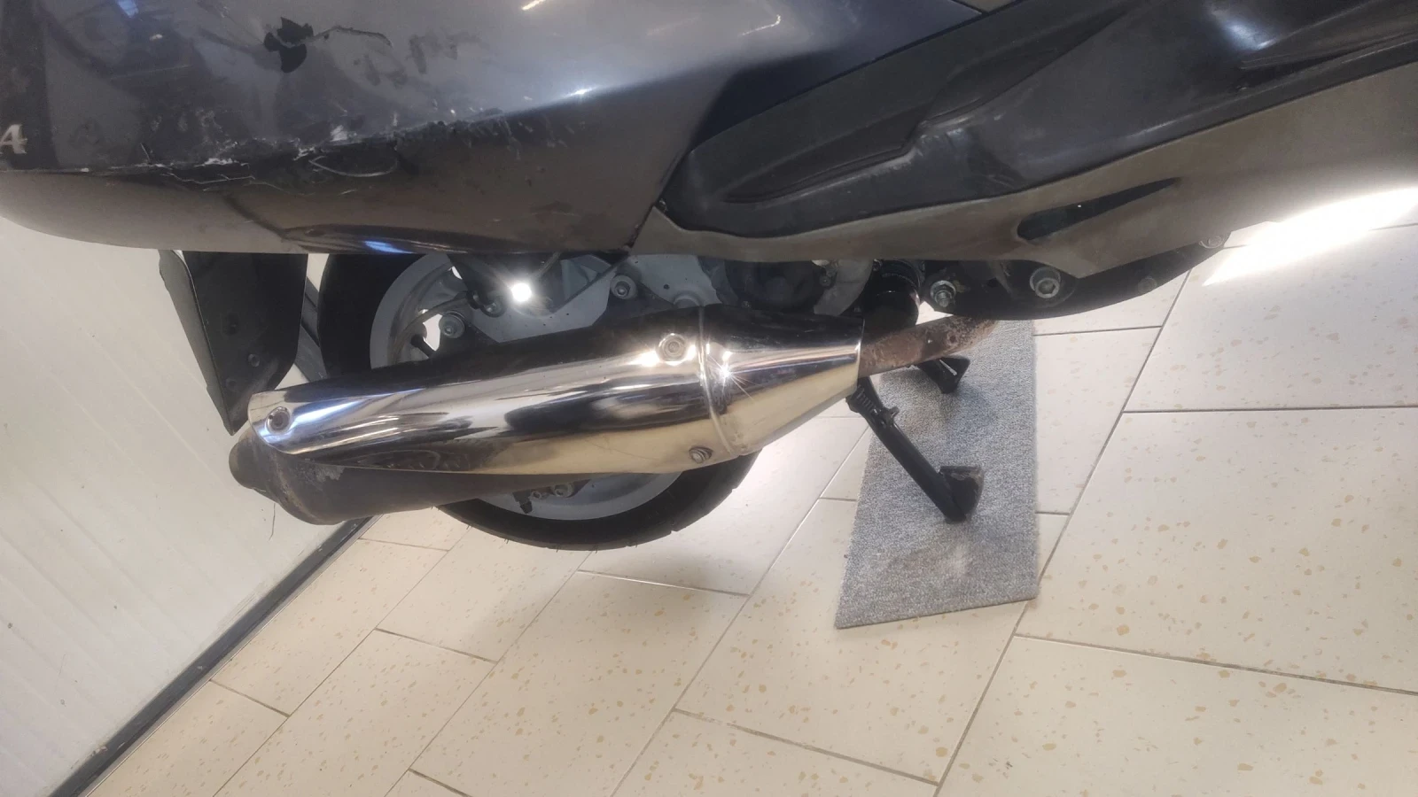 Aprilia Atlantic 250 - изображение 6