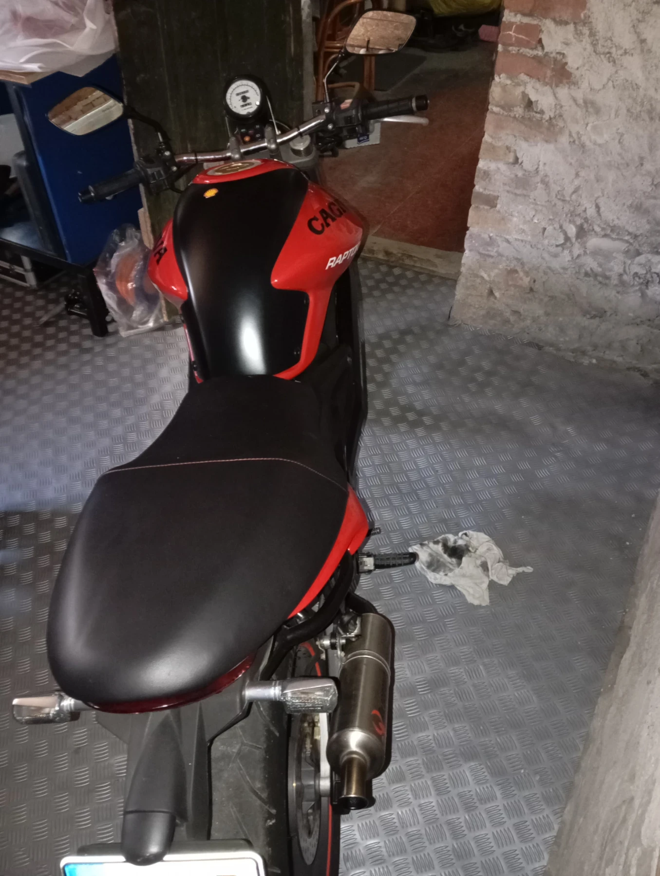 Cagiva Raptor Шосеен , снимка 10 - Мотоциклети и мототехника - 54722695