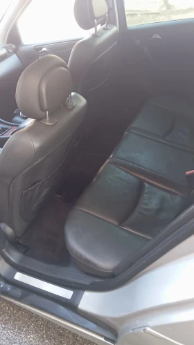 Mercedes-Benz C 220, снимка 7