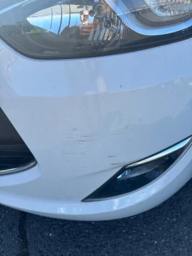 Hyundai Ix20 1.4 CRDi 90 к.с. Климатроник, Подгрев, Темпомат , снимка 4