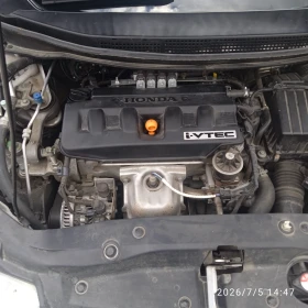 Honda Civic 1.8, снимка 9