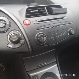 Honda Civic 1.8, снимка 12