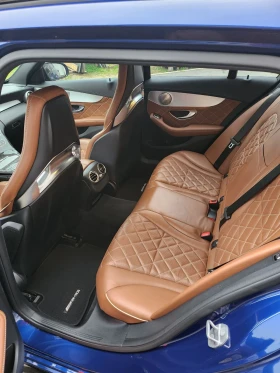 Mercedes-Benz C 63 AMG, снимка 10
