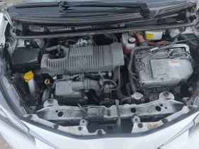 Toyota Yaris 1.5HYBRID LOUNGE FULL SERVICE IN TOYOTA , снимка 16