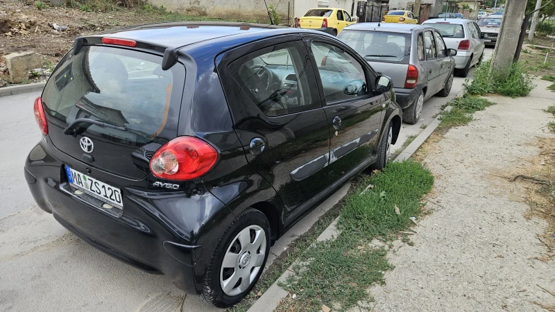 Toyota Aygo, снимка 2 - Автомобили и джипове - 47095456