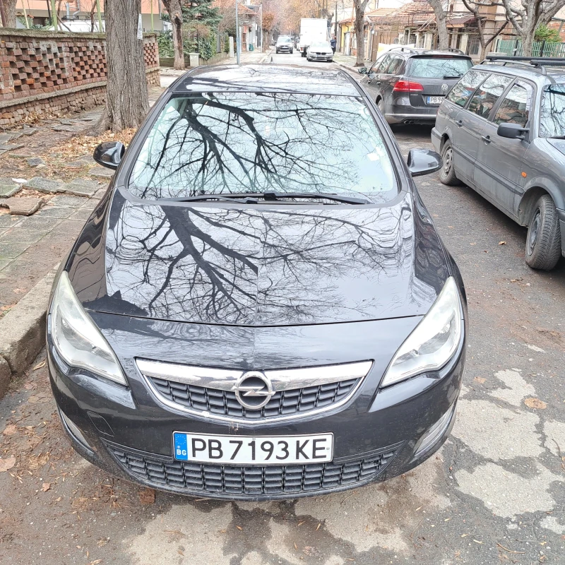 Opel Astra 1.4i Turbo , снимка 1 - Автомобили и джипове - 48480608