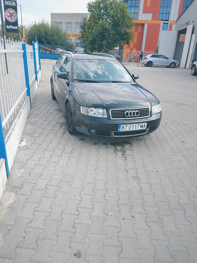 Audi A4, снимка 1 - Автомобили и джипове - 48710075