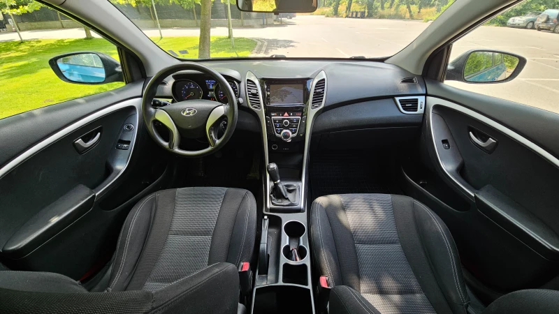 Hyundai I30 1.4crdi, снимка 5 - Автомобили и джипове - 51781835