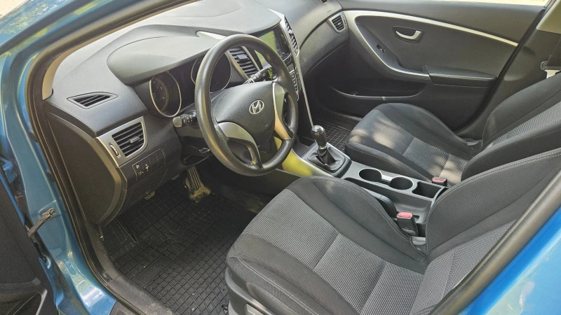 Hyundai I30 1.4crdi, снимка 7 - Автомобили и джипове - 51781835