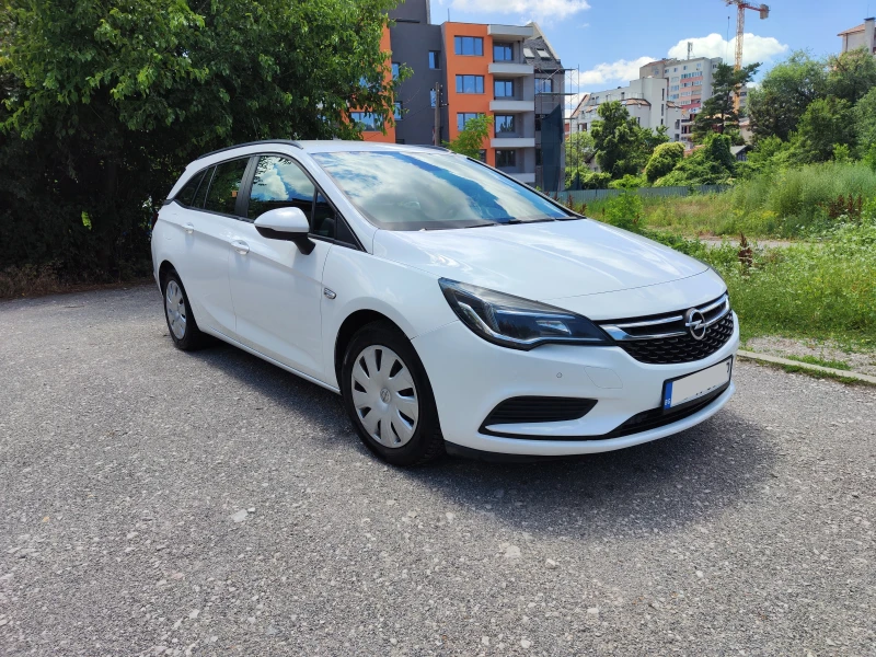 Opel Astra 1.6 CDTI   136 к.с. Отлично състояние, снимка 4 - Автомобили и джипове - 52122941