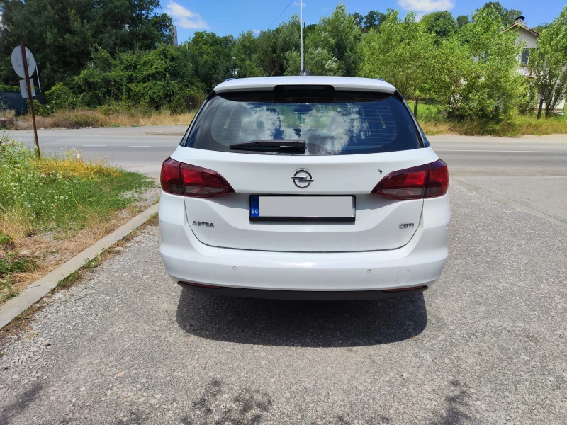 Opel Astra 1.6 CDTI   136 к.с. Отлично състояние, снимка 5 - Автомобили и джипове - 52122941
