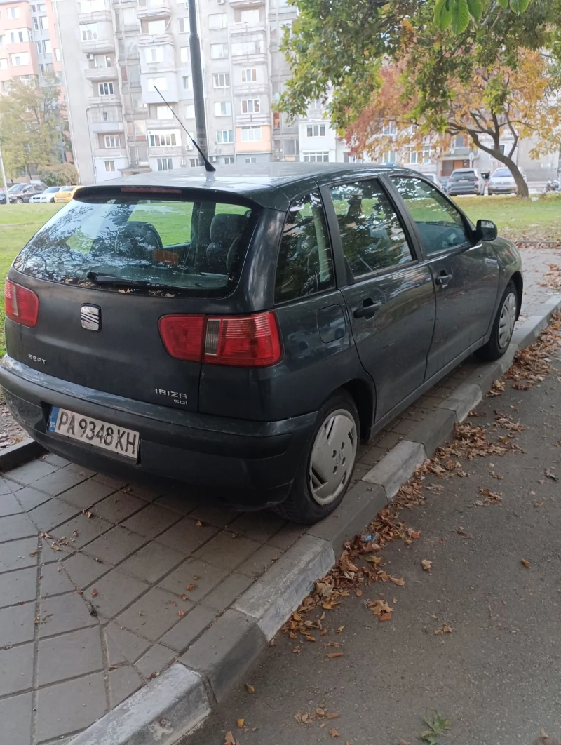 Seat Ibiza, снимка 5 - Автомобили и джипове - 52180100