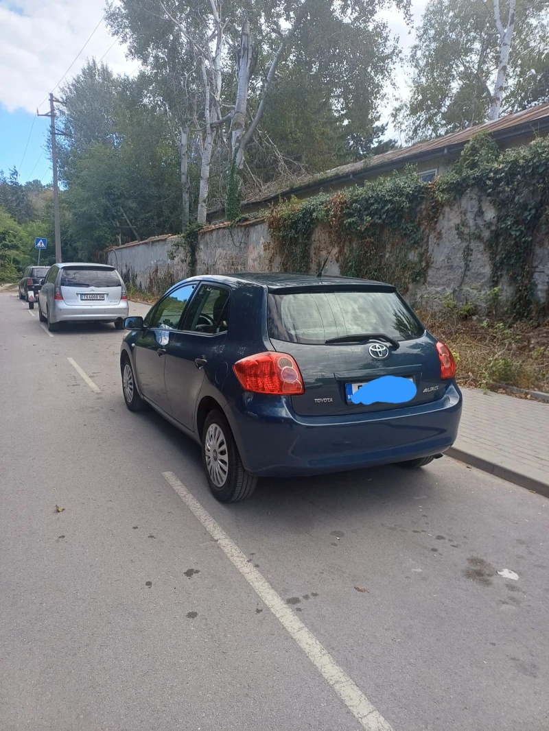 Toyota Auris 1.33, снимка 5 - Автомобили и джипове - 52405379