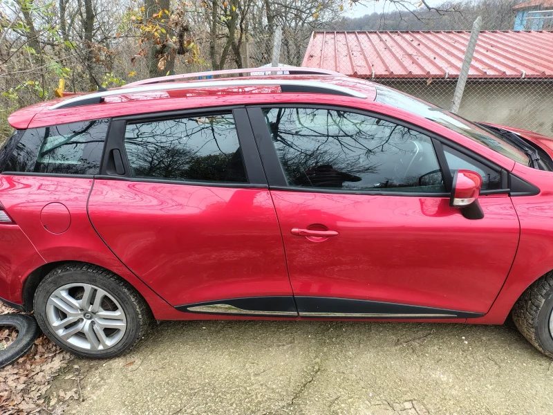 Renault Clio Grand tour 1.5 dCi Euro 6B 126000 km, снимка 2 - Автомобили и джипове - 52708723