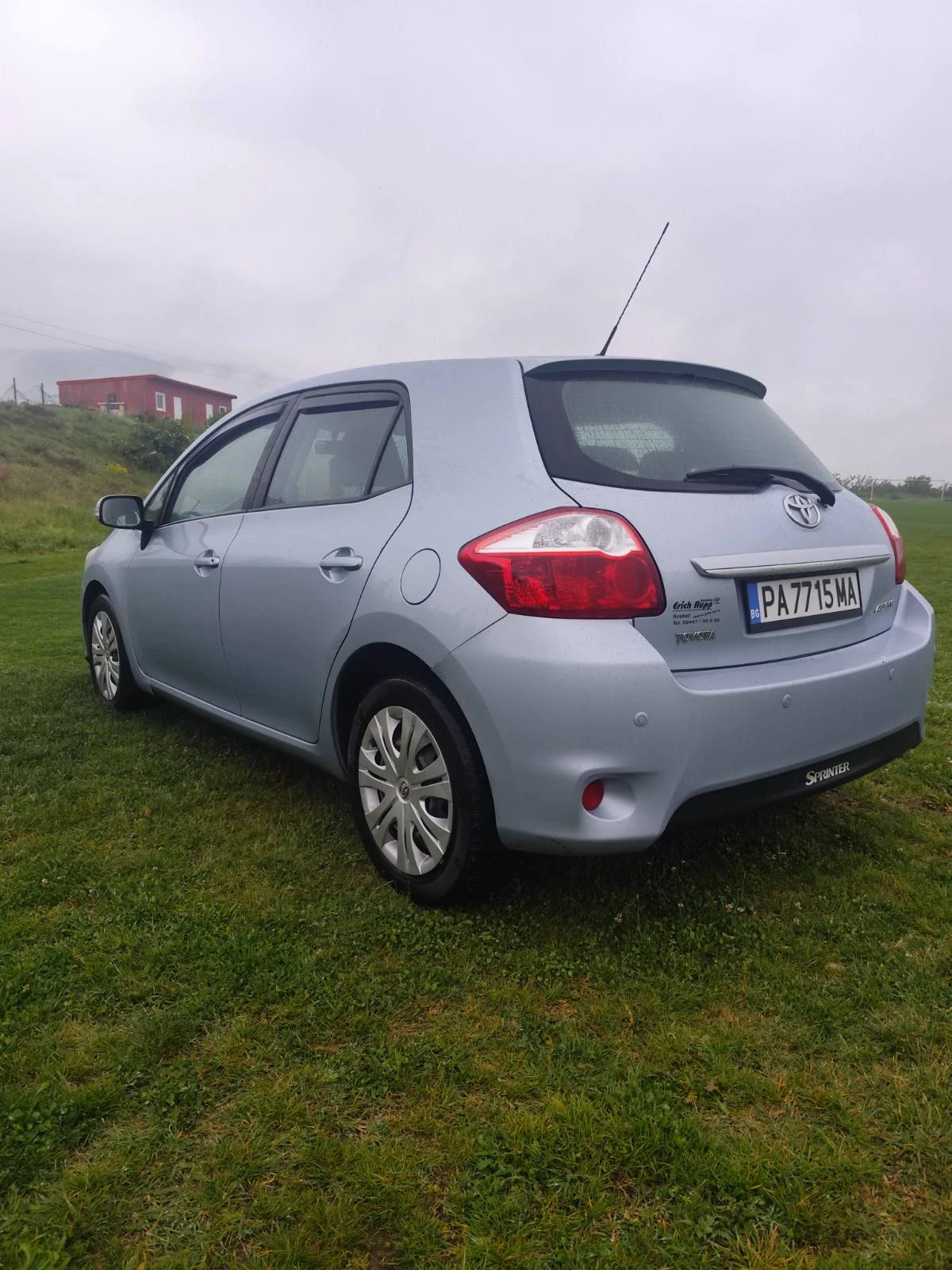 Toyota Auris 2.00 126 коня - изображение 6