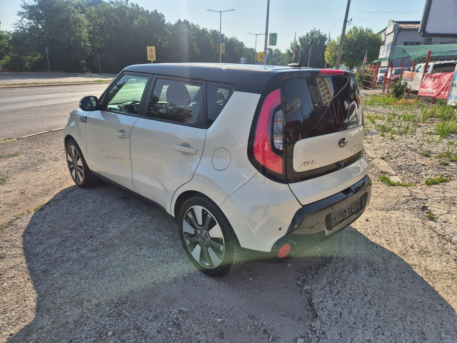 Kia Soul 1.6i GAS, NAVI, Facelift - изображение 7