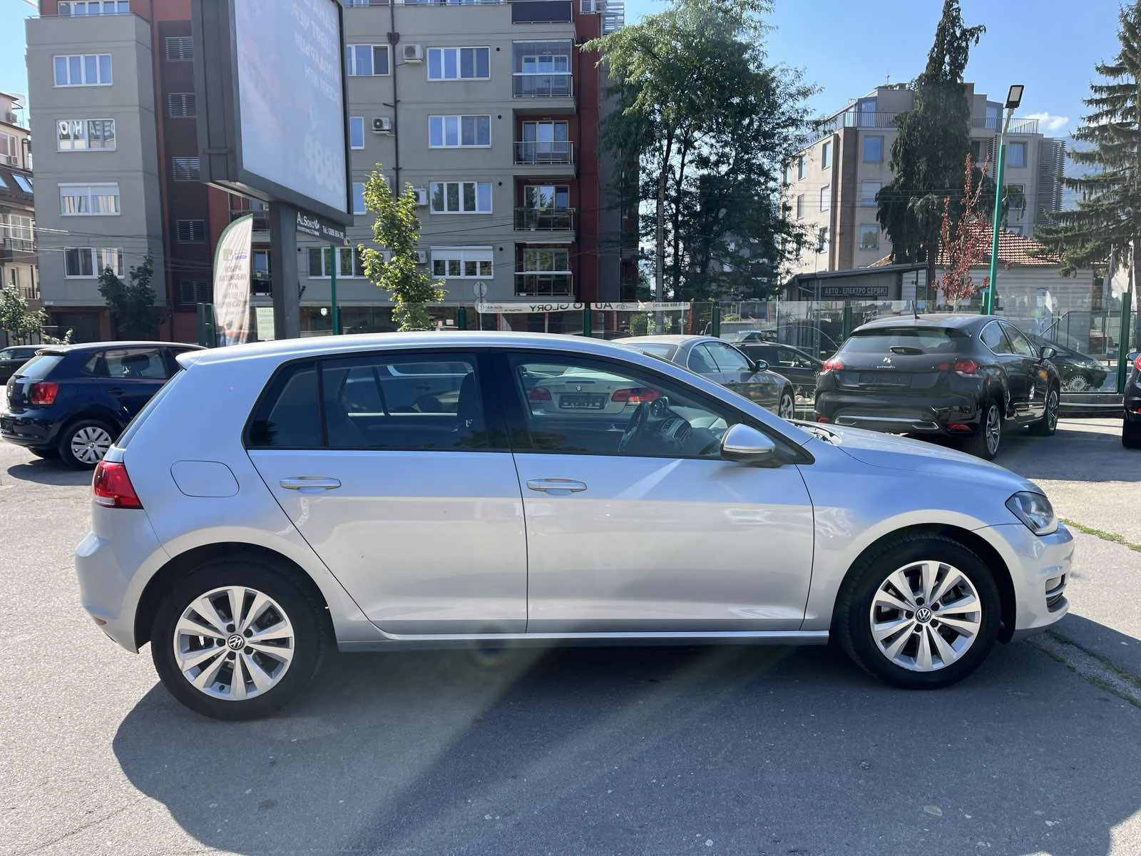 VW Golf 1.6 - изображение 8