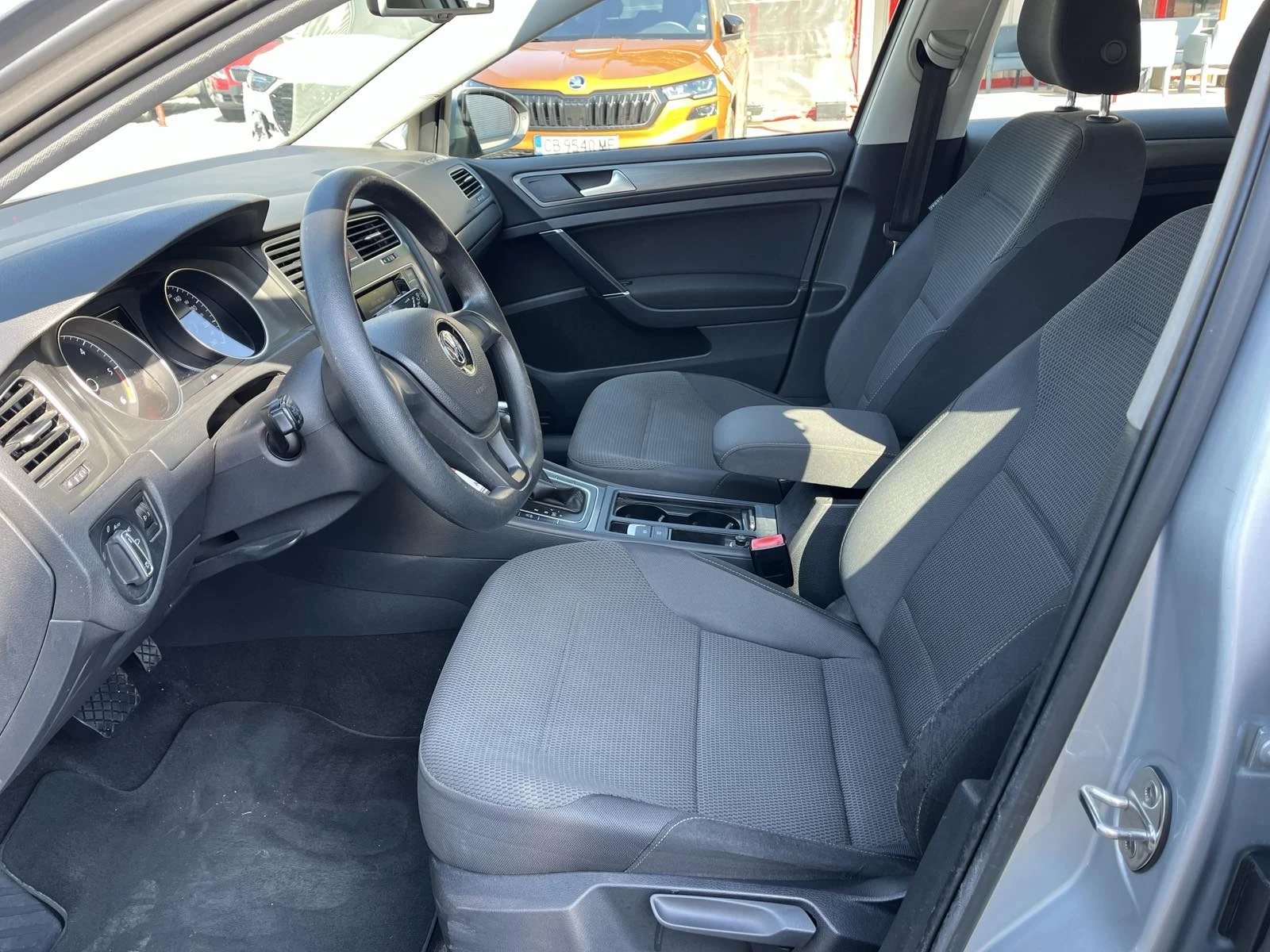 VW Golf 1.6 | Mobile.bg   13