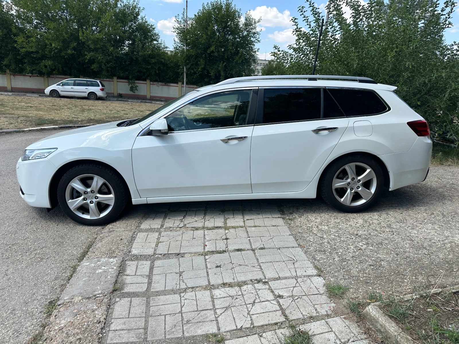 Honda Accord 2.4-EXECUTIVE-PLUS-FACE-ЖЕНЕВА! - изображение 2